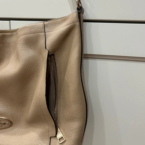 Coach Taupe  Leather Scout Shoulder  Bag - Picture 5 of 7